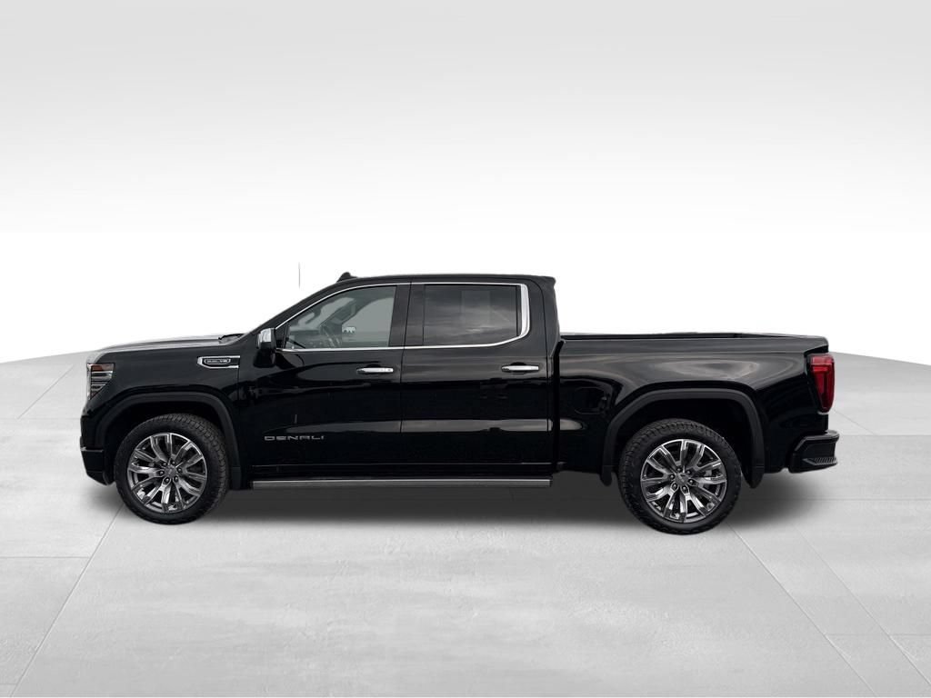 Used 2024 GMC Sierra 1500 Denali w/ Denali Reserve Package AWD/4WD image 14