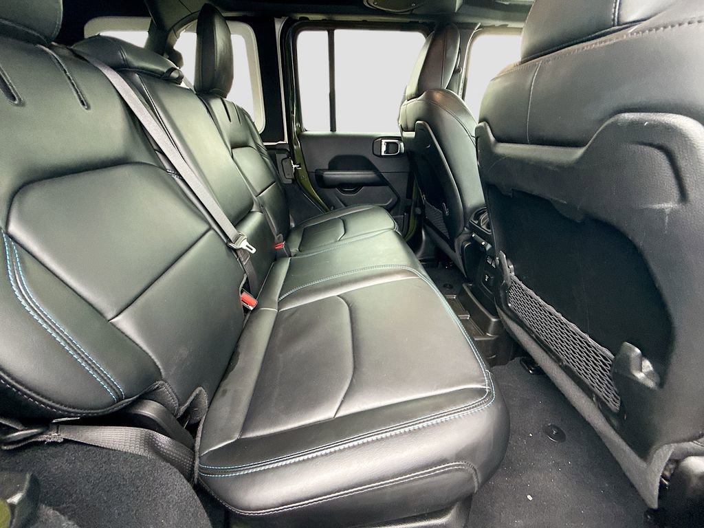 Used 2024 Jeep Wrangler Unlimited Rubicon 4xe image 27