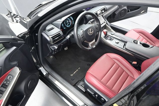 Used 2019 Lexus IS 350 F Sport w/ F Sport Package AWD/4WD image 5