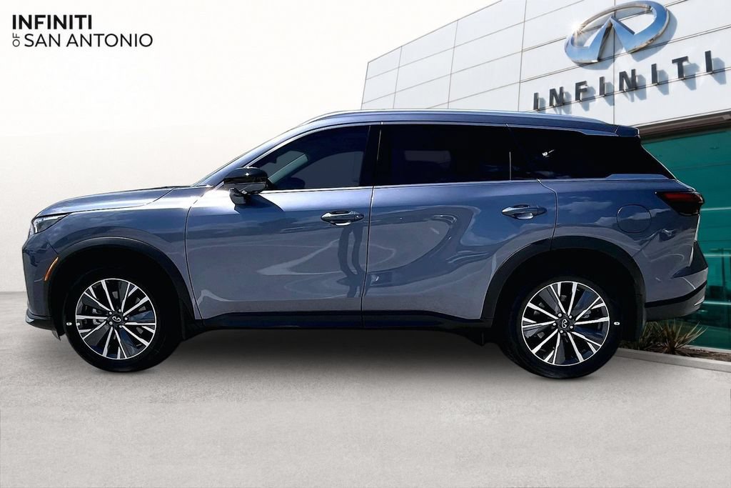 Used 2027 INFINITI QX60 Luxe w/ Cargo Package FWD image 10