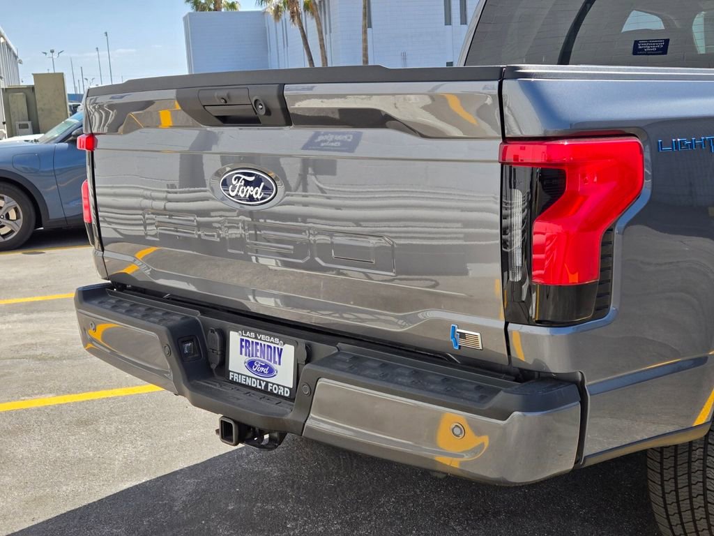 New 2025 Ford F150 Lightning Flash AWD/4WD image 5