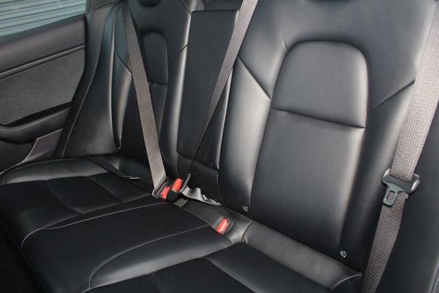 Used 2019 Tesla Model 3 Standard Range Plus image 22