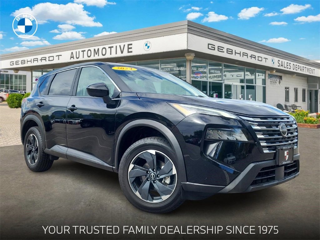 Used 2024 Nissan Rogue SV