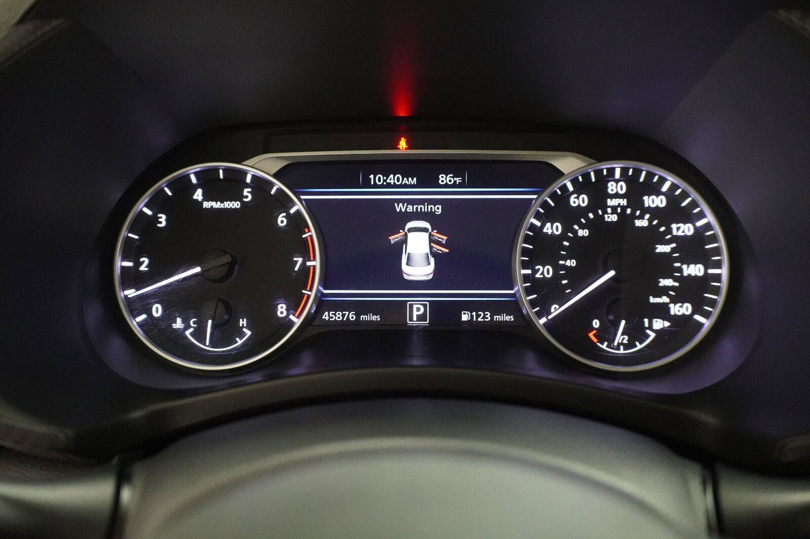 Used 2022 Nissan Sentra SR w/ Midnight Edition FWD image 13