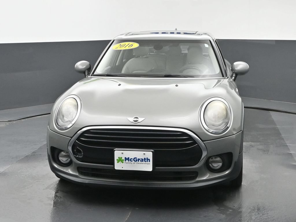 Used 2016 MINI Cooper Clubman FWD image 6