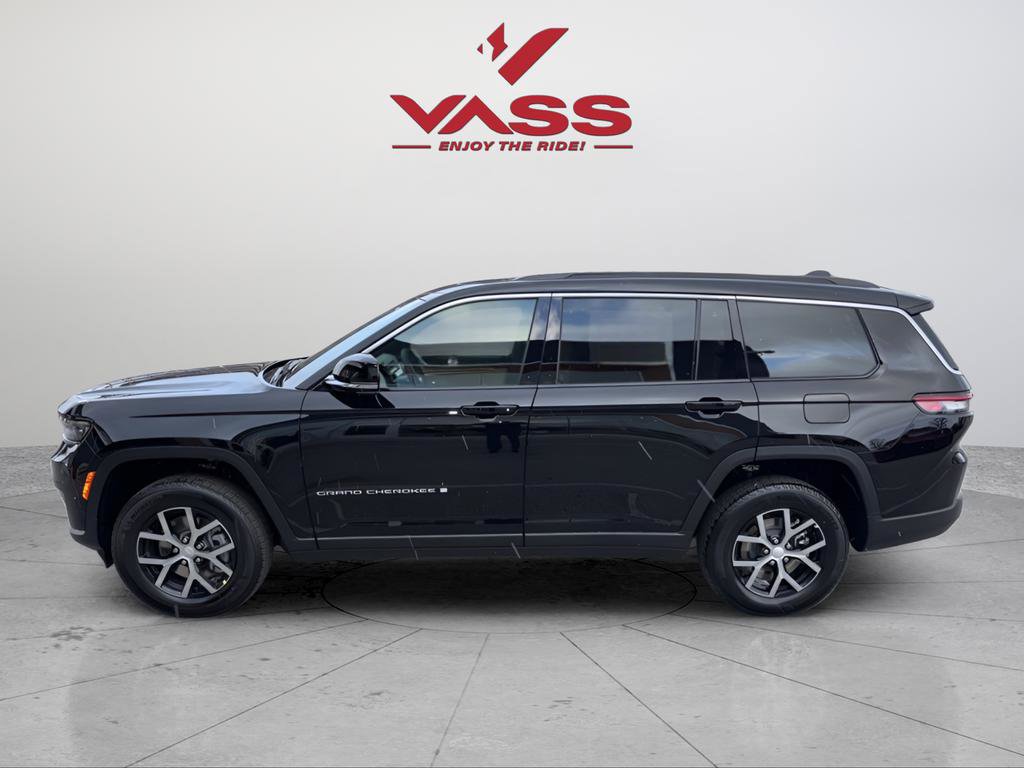 New 2025 Jeep Grand Cherokee L Limited w/ Luxury Tech Group II image 2