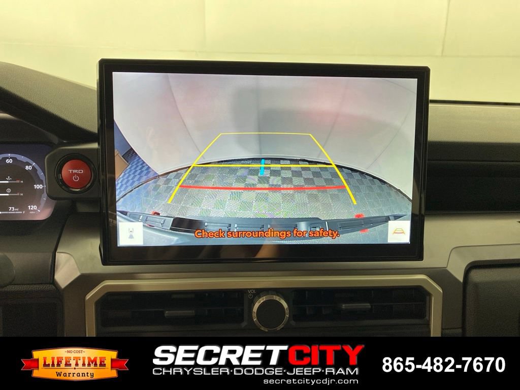 Used 2025 Toyota Tacoma TRD Off-Road AWD/4WD image 20