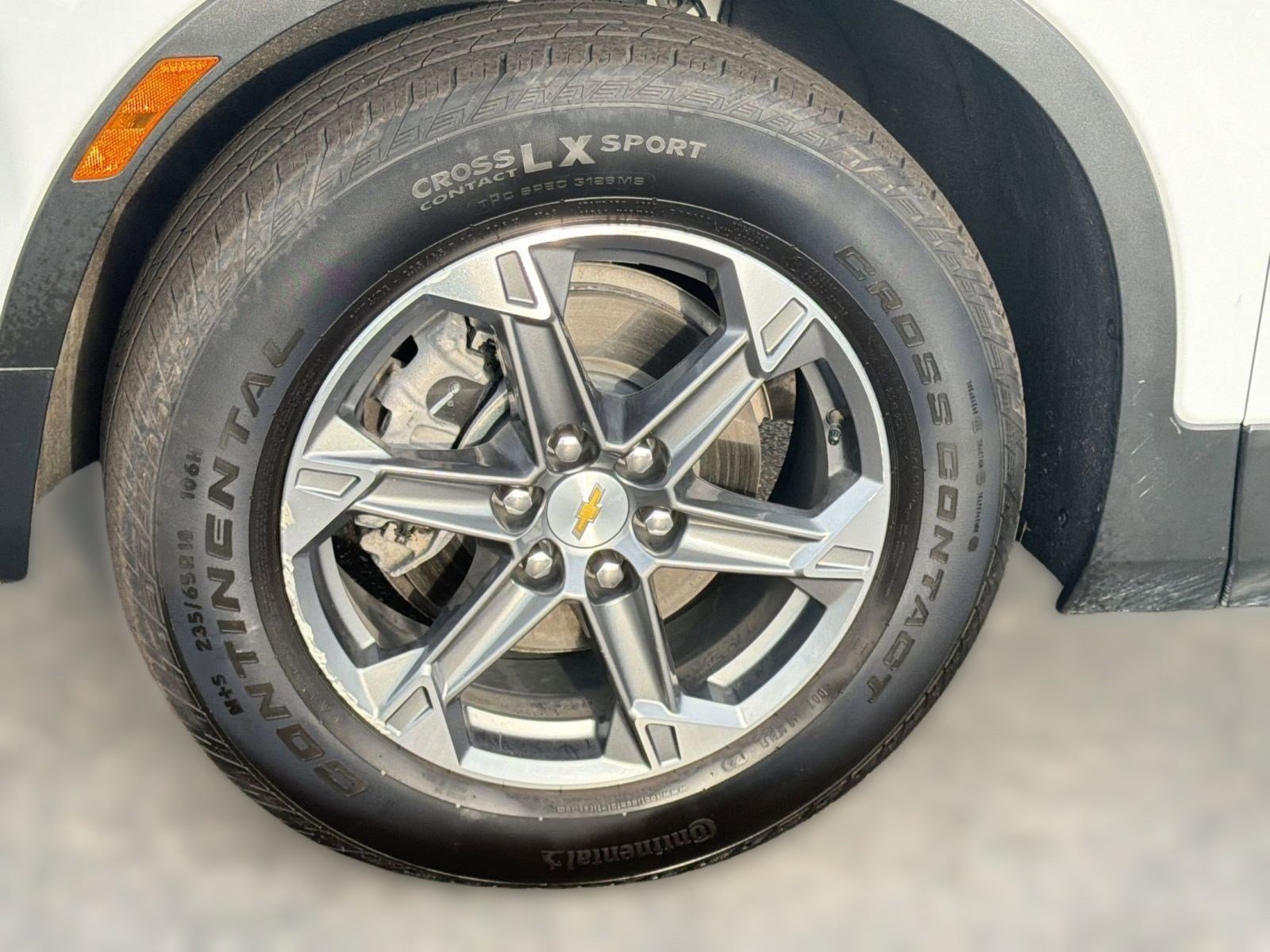 Used 2025 Chevrolet Blazer LT FWD image 12