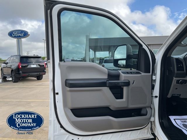 Used 2018 Ford F250 XL w/ Power Equipment Group AWD/4WD image 10