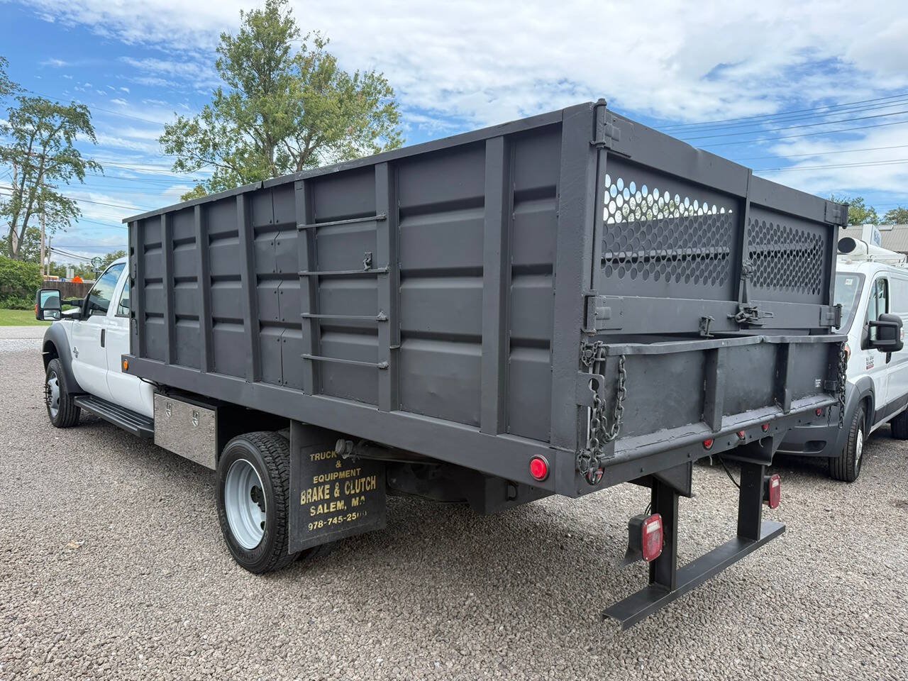 Used 2011 Ford F450 XL w/ PWR Equipment Group RWD image 3