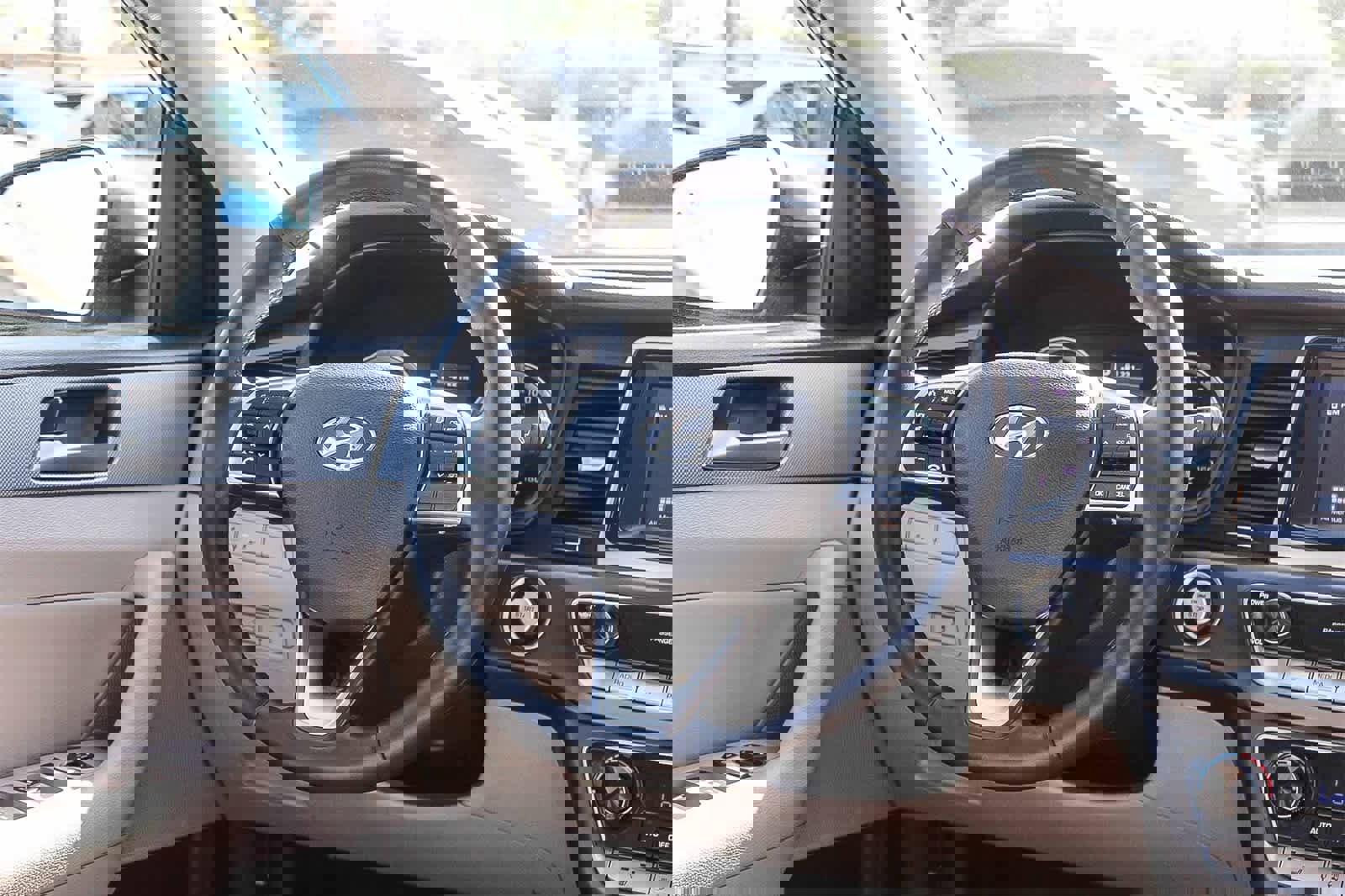 Used 2019 Hyundai Sonata SEL image 18