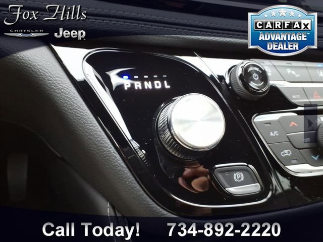 New 2026 Chrysler Pacifica Limited image 23