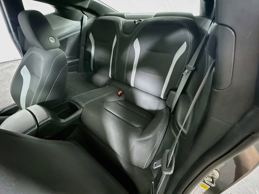 Used 2023 Chevrolet Camaro LT RWD image 13