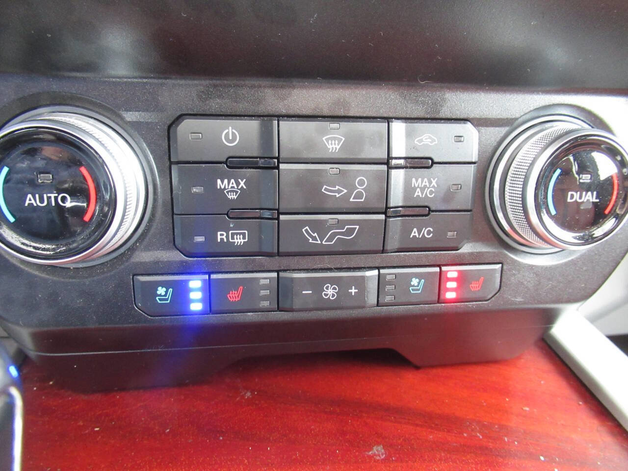 Used 2020 Ford F150 King Ranch w/ Equipment Group 601A Luxury image 35