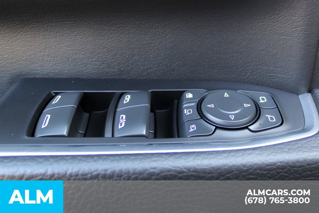 Used 2024 GMC Sierra 3500 Denali w/ Denali Reserve Package image 37