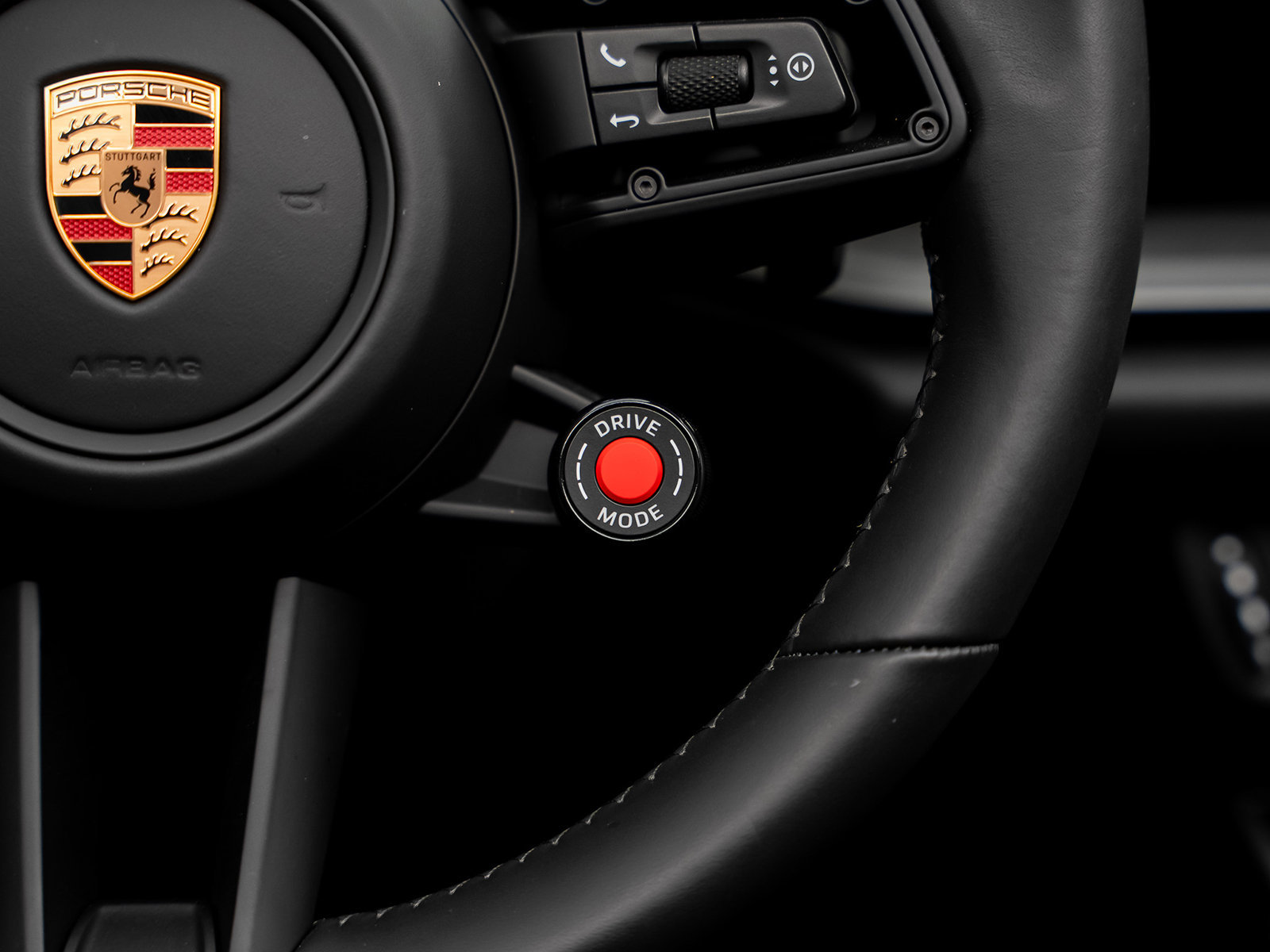 Used 2026 Porsche 911 Carrera RWD image 44
