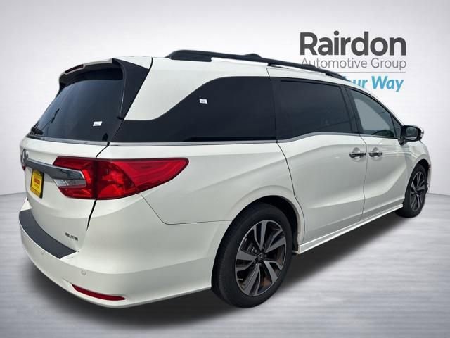 Used 2018 Honda Odyssey Elite image 8