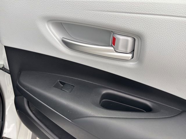 Used 2024 Toyota Corolla SE image 15