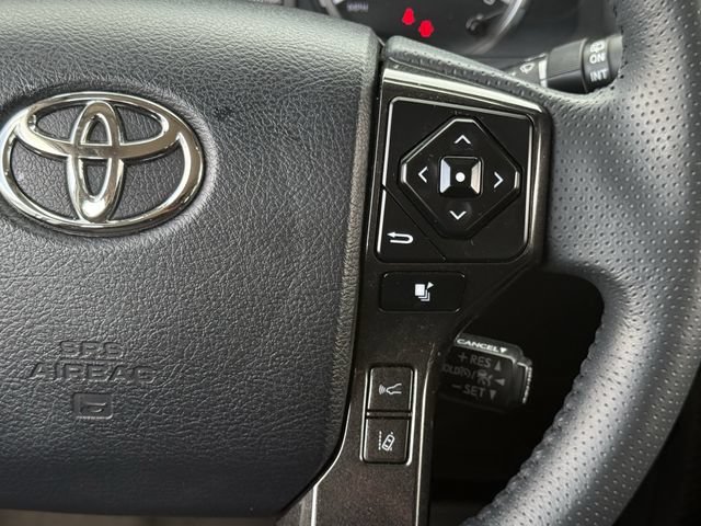 Used 2023 Toyota 4Runner TRD Off-Road AWD/4WD image 15