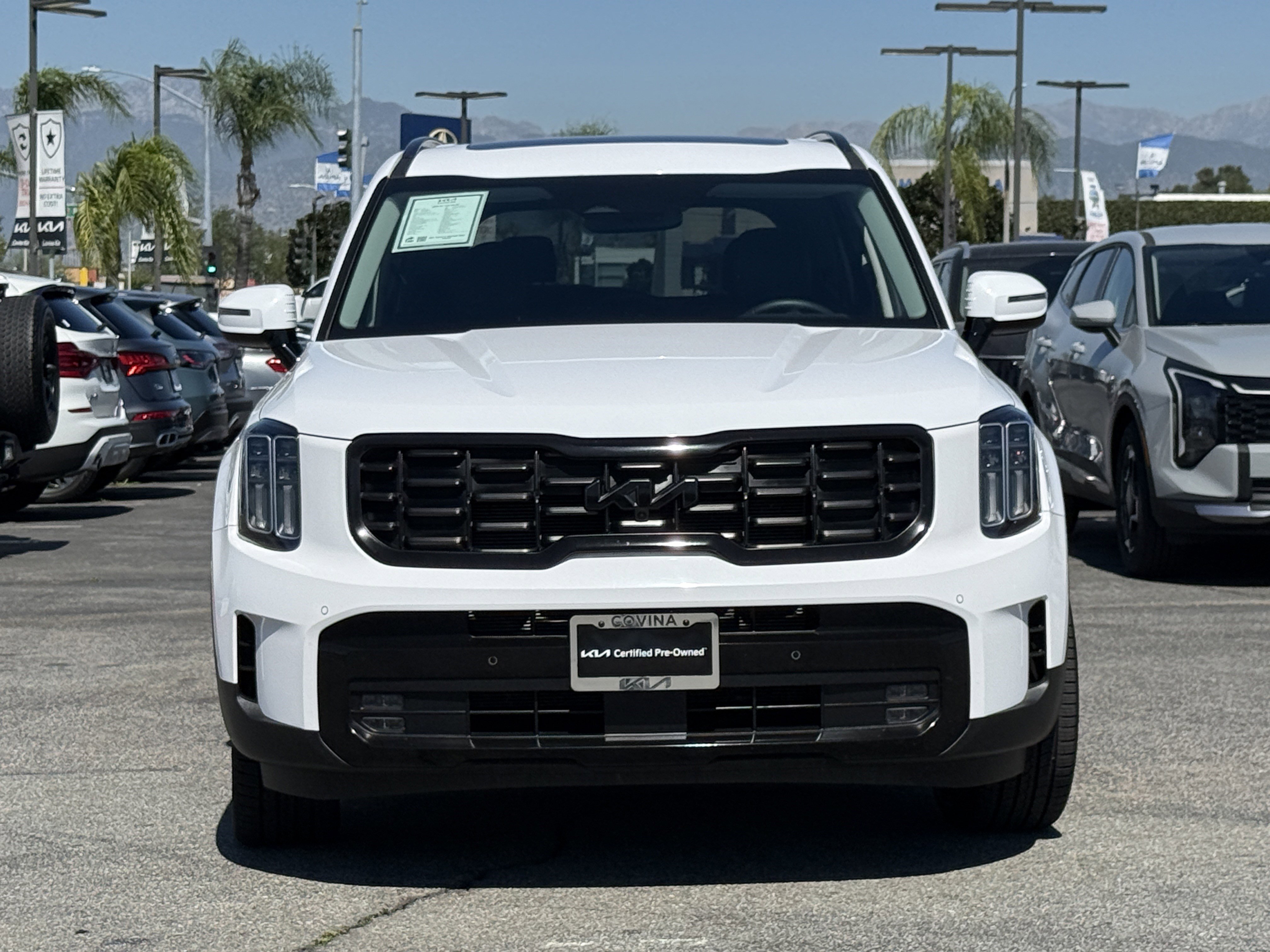 Certified 2024 Kia Telluride SX image 3