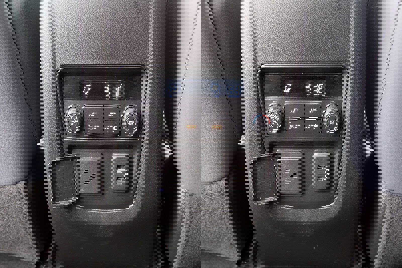 Used 2023 Buick Enclave Premium image 18