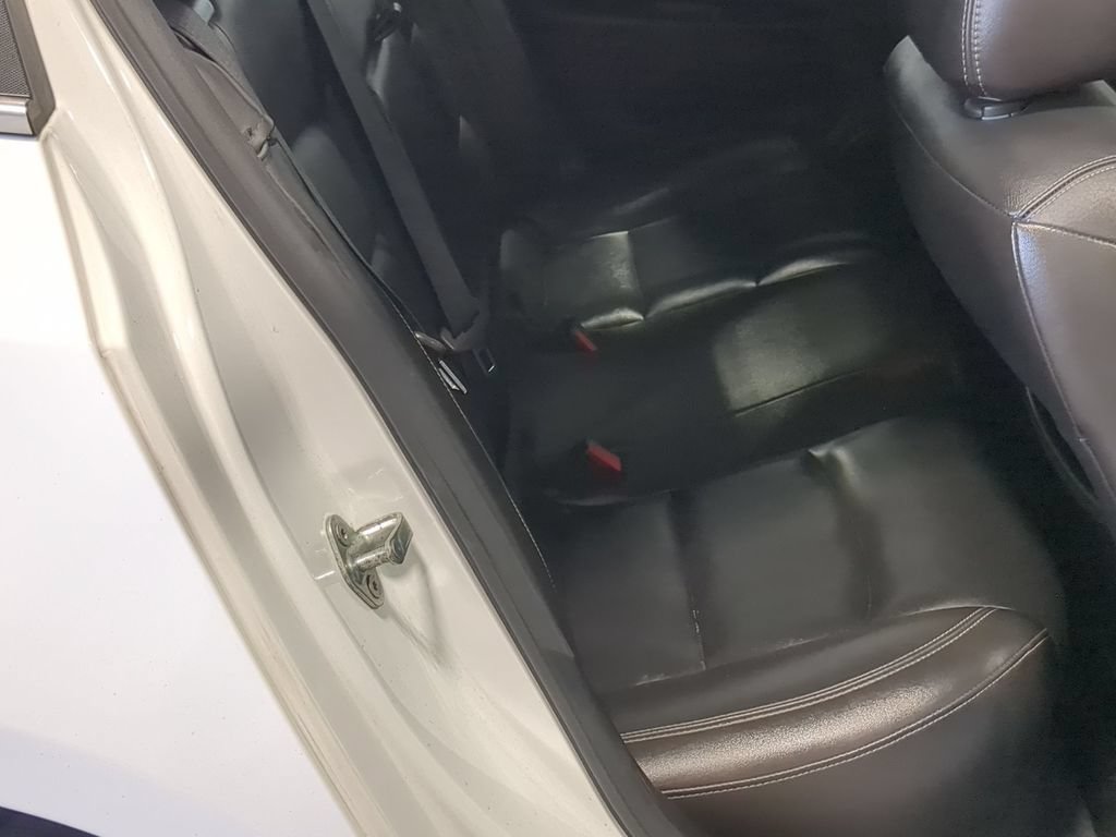 Used 2013 Chevrolet Cruze LT FWD image 23