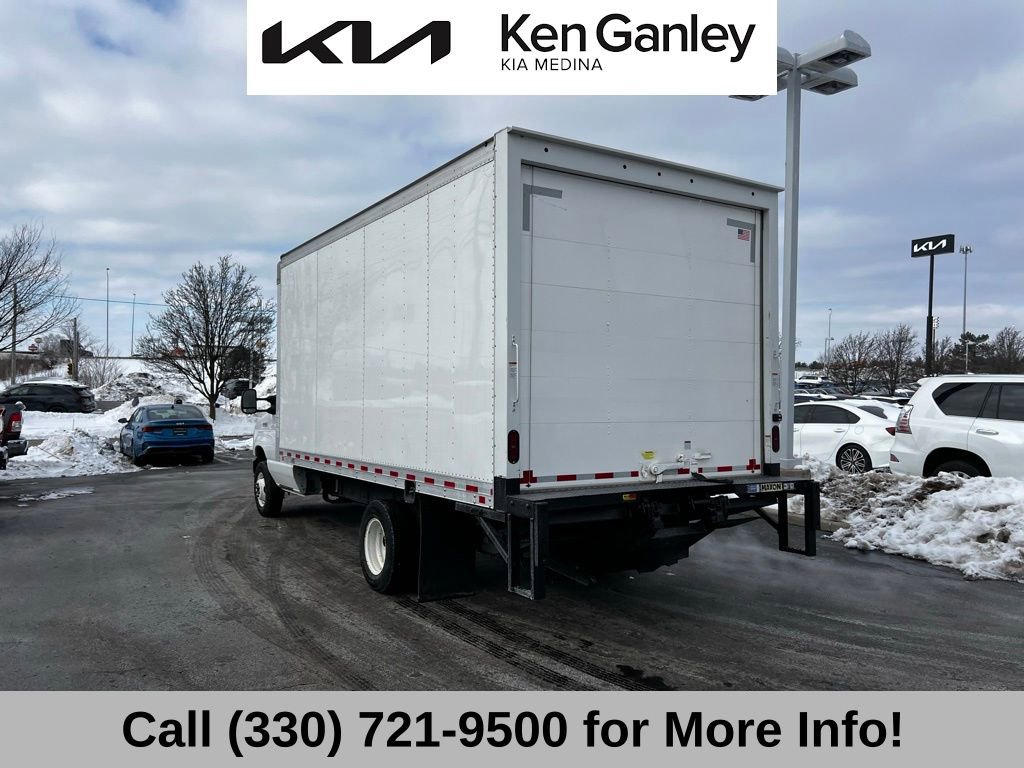 Used 2024 Ford E-450 and Econoline 450 Super Duty w/ Power Windows & Locks Group image 7