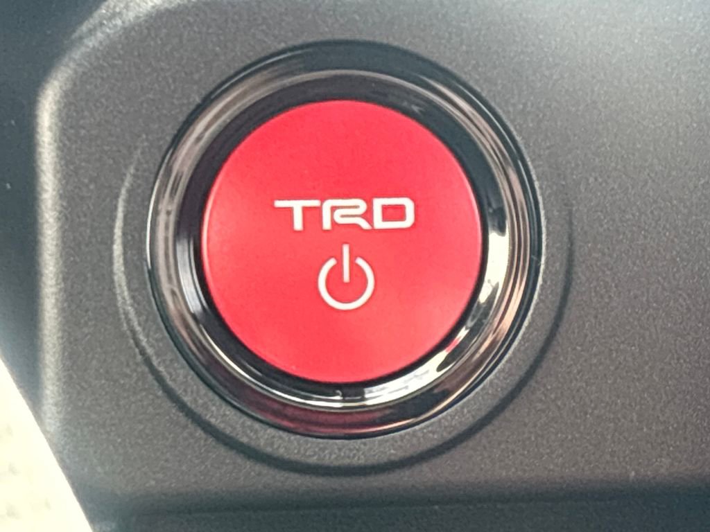 New 2025 Toyota 4Runner TRD Off-Road image 17