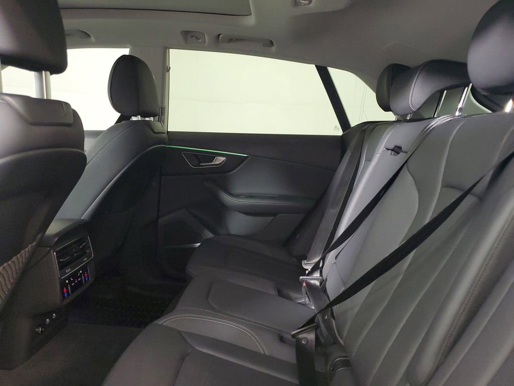 Used 2023 Audi Q8 Premium Plus w/ Premium Plus Package image 12