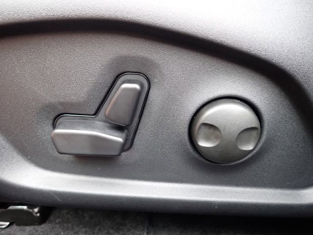 New 2026 Jeep Compass Limited image 17