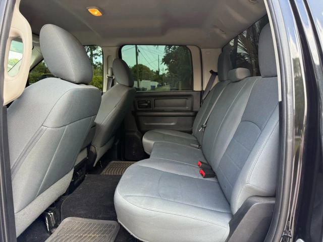 Used 2017 RAM 2500 Tradesman w/ Chrome Appearance Group image 10