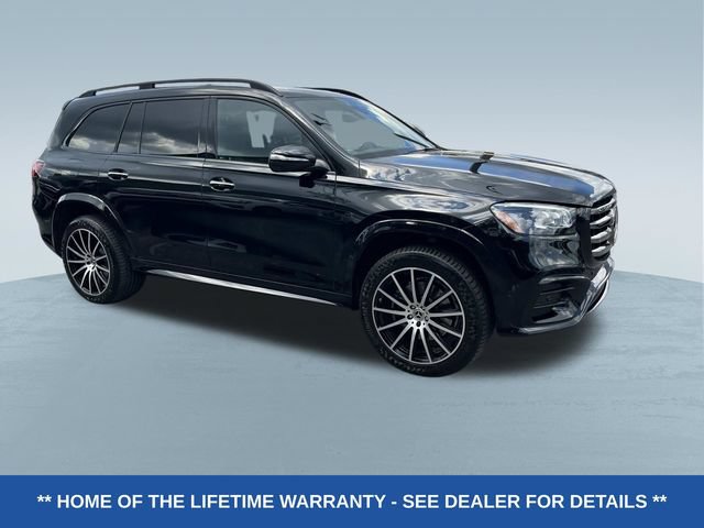 Used 2025 Mercedes-Benz GLS 450 4MATIC image 2