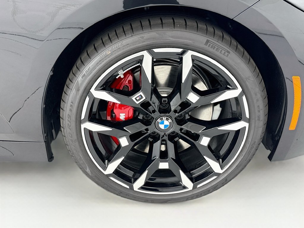 New 2026 BMW 330i Sedan w/ M Sport Package RWD image 31