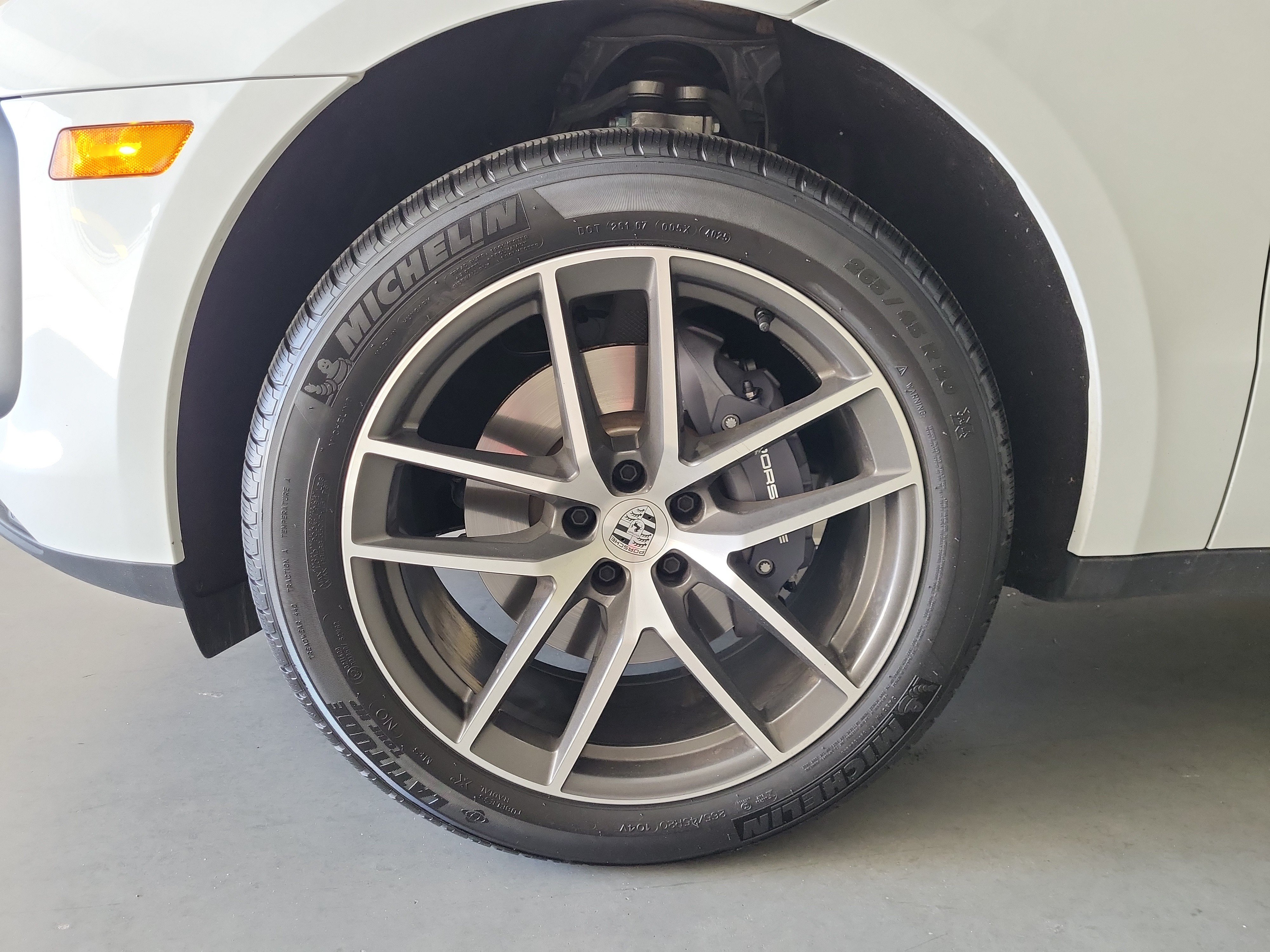 Certified 2026 Porsche Macan AWD/4WD image 15