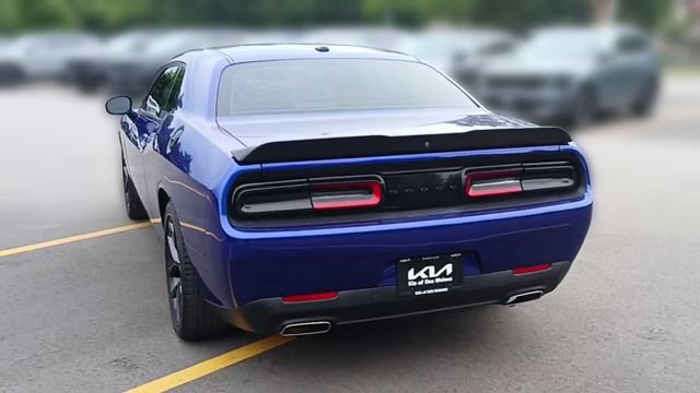 Used 2021 Dodge Challenger GT w/ Driver Convenience Group RWD image 9