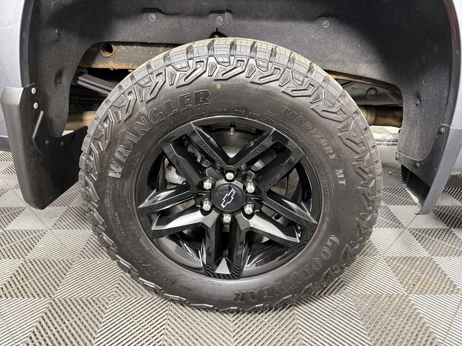 Used 2021 Chevrolet Silverado 1500 LT Trail Boss w/ Convenience Package II image 15