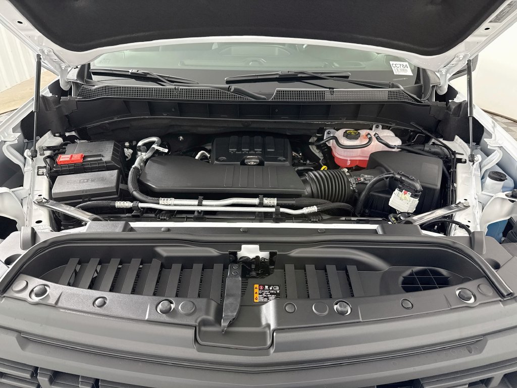 New 2026 Chevrolet Silverado 1500 Custom w/ Turbomax Blackout Package AWD/4WD image 28