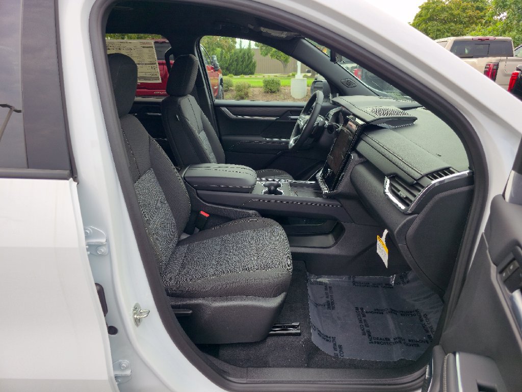 New 2026 GMC Acadia Elevation AWD/4WD image 28