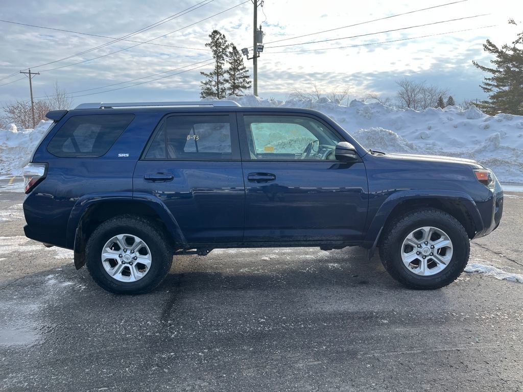 Used 2018 Toyota 4Runner SR5 image 6