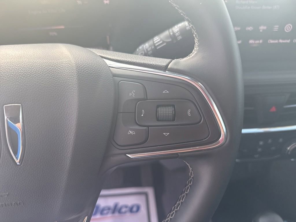 Used 2025 Buick Encore GX Preferred AWD/4WD image 24