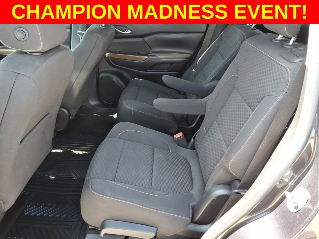 Used 2018 GMC Acadia SLE w/ Driver Alert Package I image 13