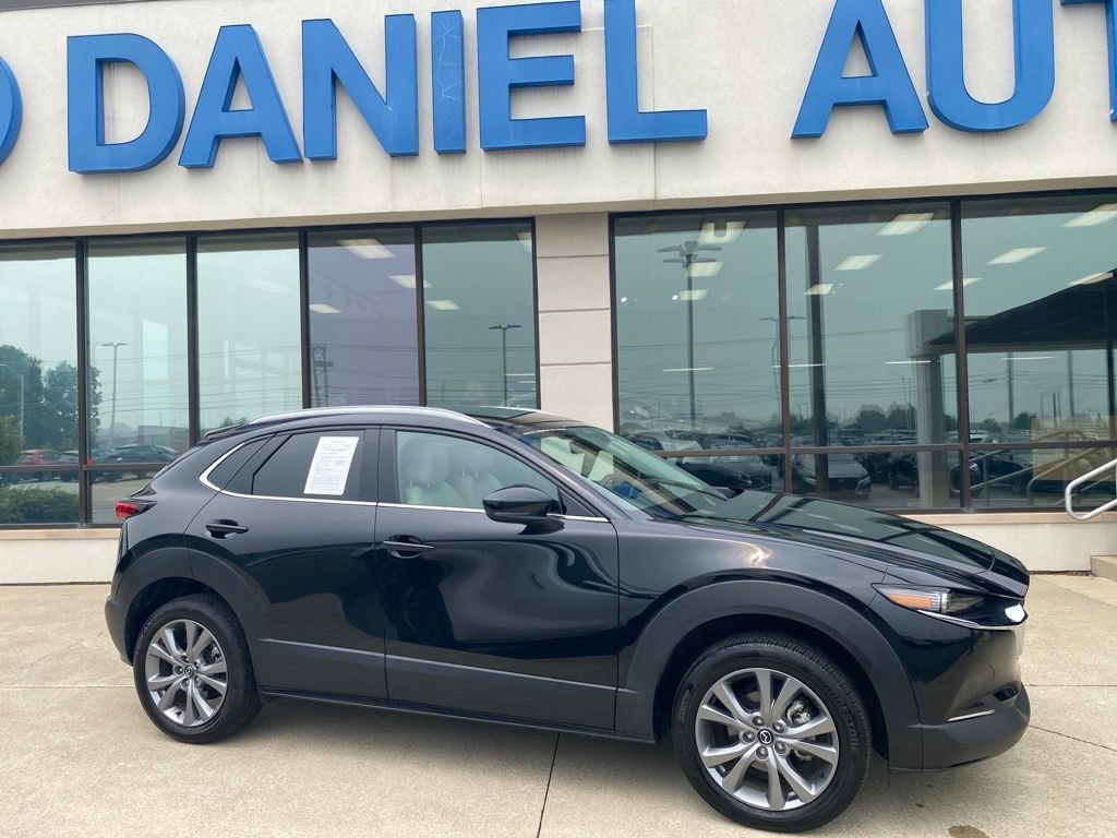 Certified 2025 MAZDA CX-30 AWD 2.5 S w/ Premium Package image 2