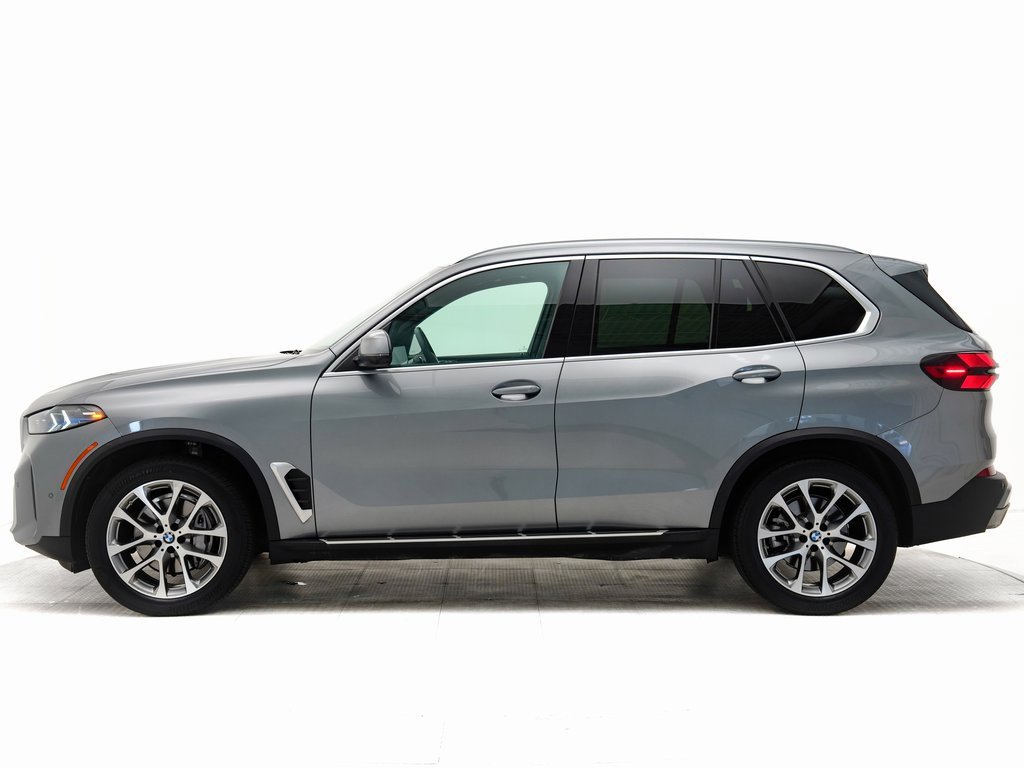Used 2024 BMW X5 xDrive40i w/ Premium Package image 30
