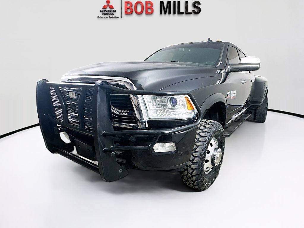 Used 2018 RAM 3500 Laramie Longhorn AWD/4WD image 3
