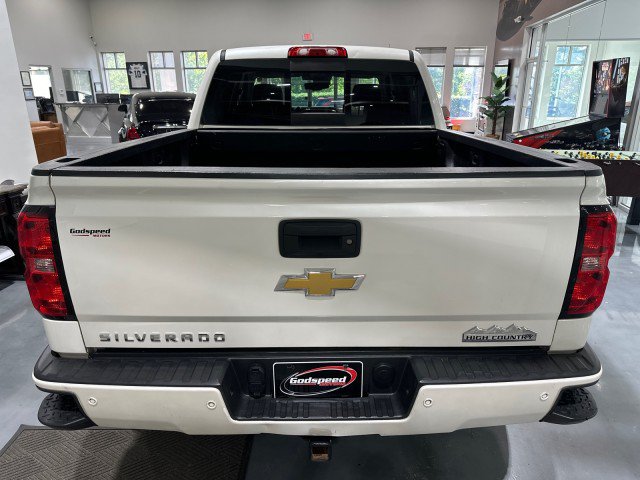 Used 2015 Chevrolet Silverado 1500 High Country w/ High Country Premium Package AWD/4WD image 21