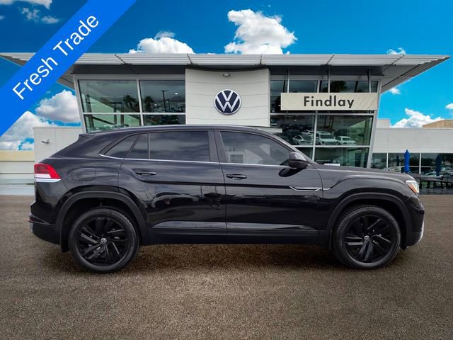 Certified 2022 Volkswagen Atlas Cross Sport SE w/ Panoramic Sunroof Package AWD/4WD image 7