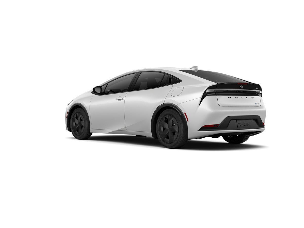 New 2027 Toyota Prius Plug-In Hybrid FWD image 6