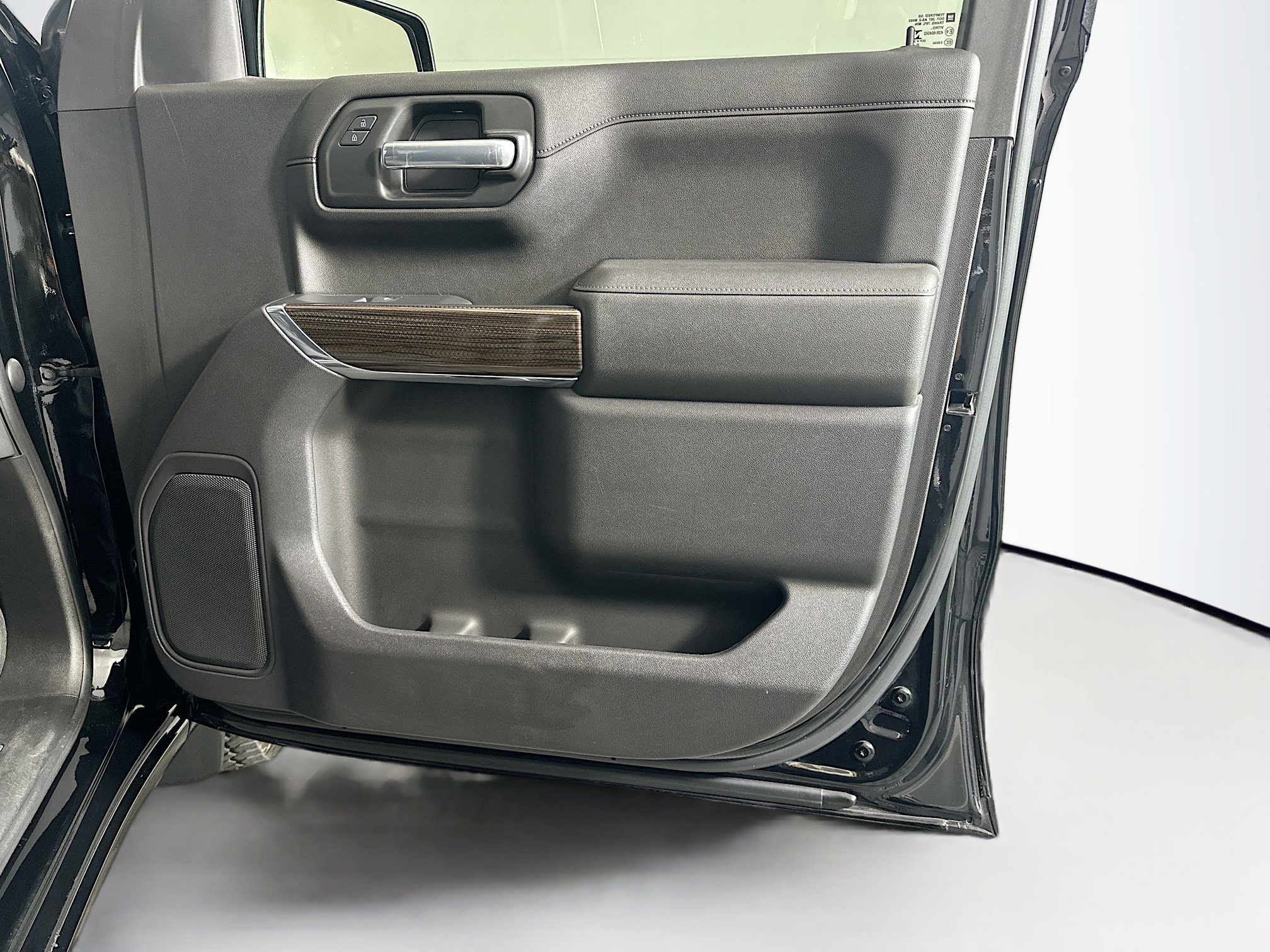 Used 2021 Chevrolet Silverado 1500 LT w/ Texas Edition Plus image 33