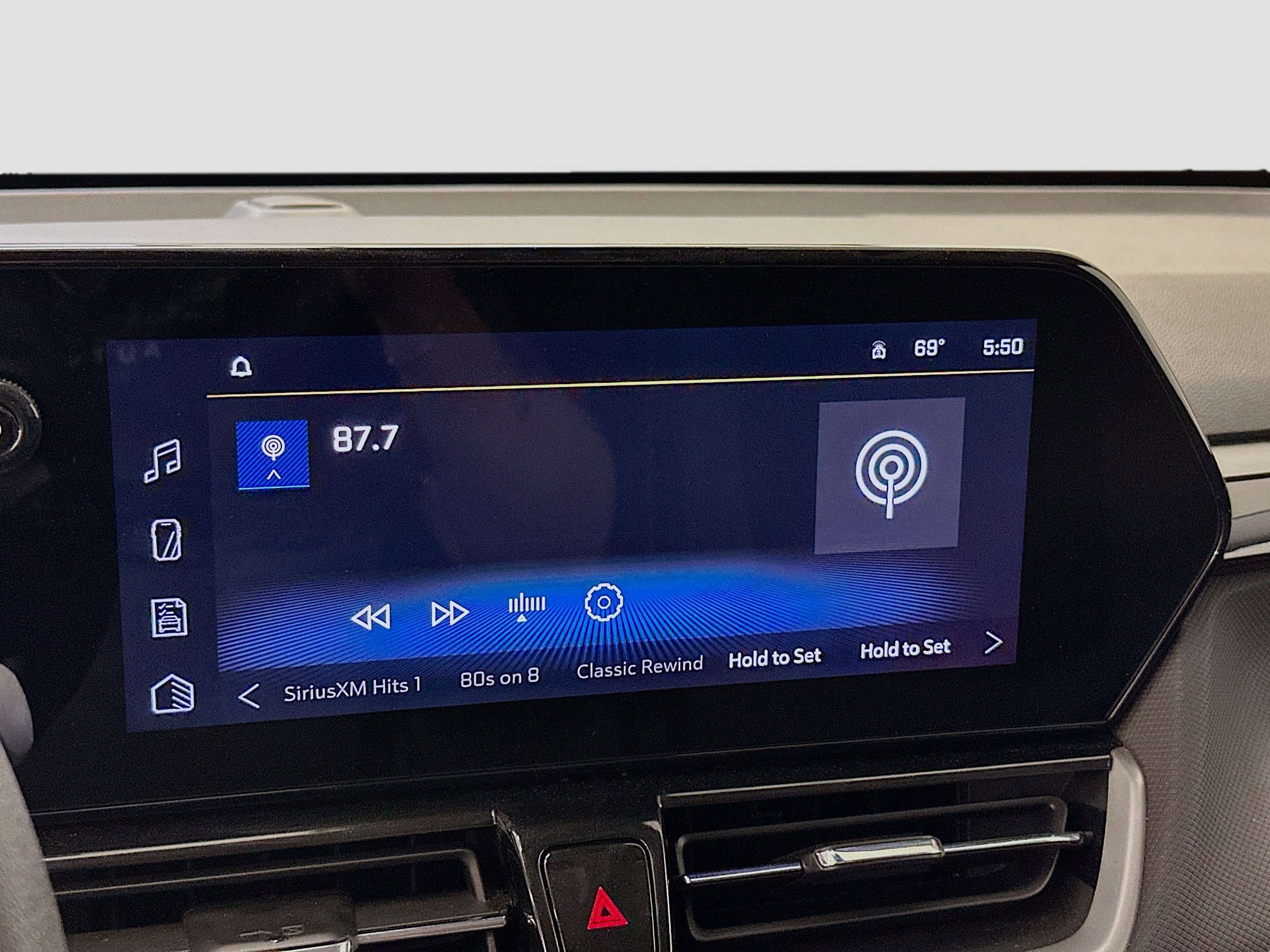 Used 2025 Chevrolet TrailBlazer LT image 21