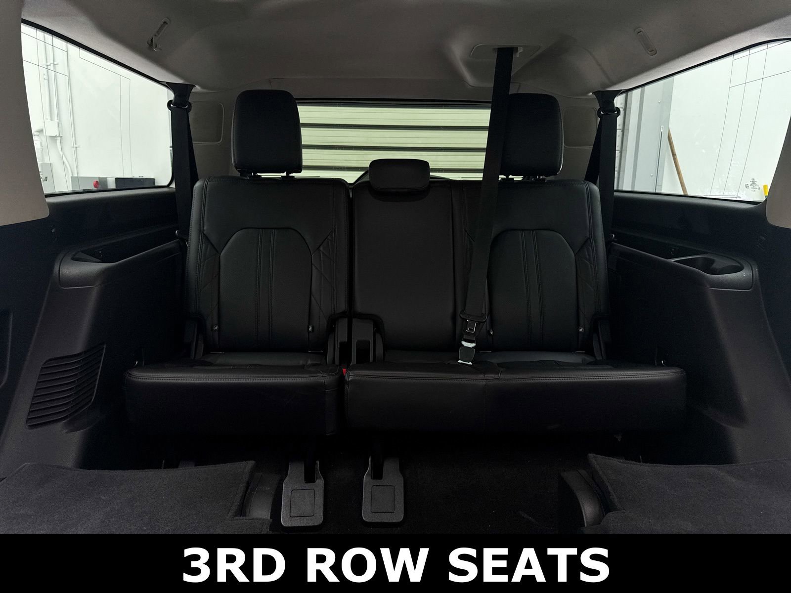 Used 2018 Ford Expedition Max Platinum AWD/4WD image 13